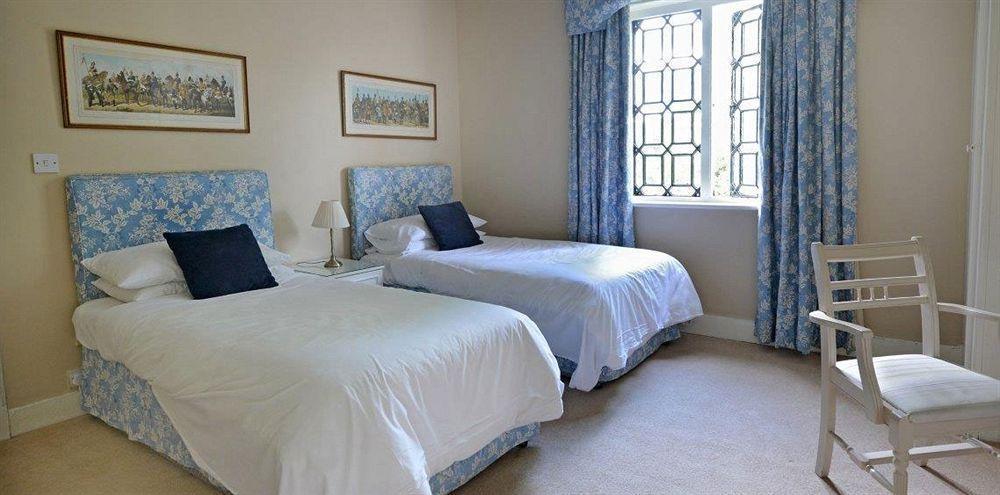 The Cholmondeley Arms Hotel Wrenbury Eksteriør billede